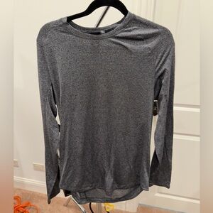 Lululemon License to Train Long Sleeve Sz M